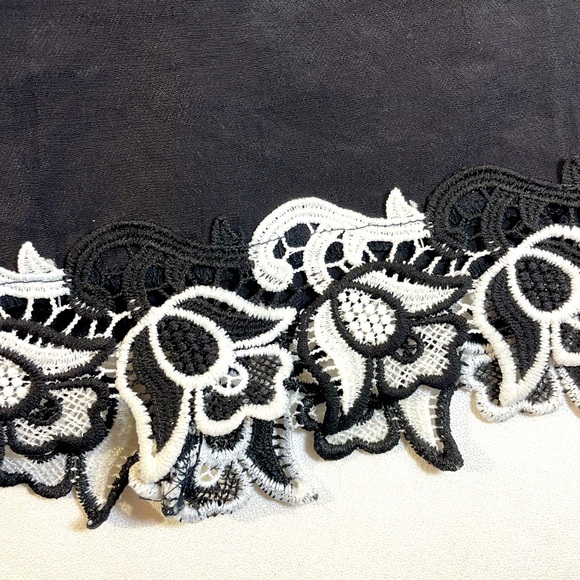 EST 1946 Medium Blouse - Picture 3 of 7